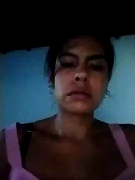 Snapshot of Alanagracia chatting on January 2025 10:37:01 PM Alanagracia online show from January 2025 10:37:01 PM