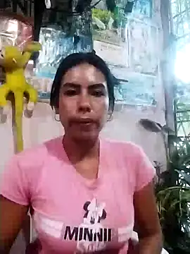Snapshot of Alanagracia chatting on January 2025 10:37:02 PM Alanagracia online show from January 2025 10:37:02 PM