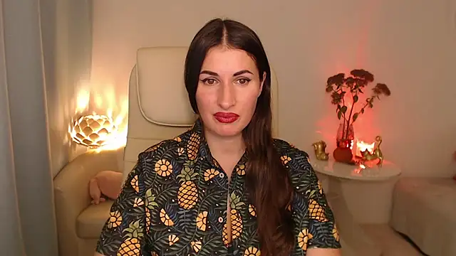 MaryMalory11 online show from November 2025 04:12:02 PM