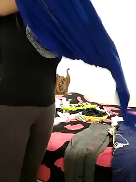 lamorbosa37 online show from December 2024 06:05:01 PM