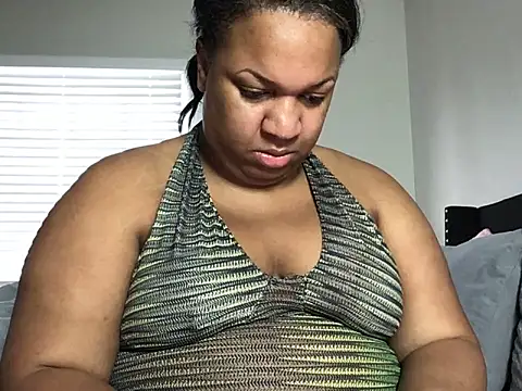 Snapshot of Badgirlbrittt chatting on May 2026 04:35:02 PM Badgirlbrittt online show from May 2026 04:35:02 PM