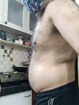 Snapshot of IND_COUPLE1 chatting on December 2024 03:31:02 PM IND COUPLE1 online show from December 2024 03:31:02 PM