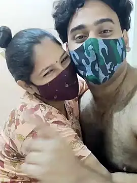 Snapshot of IND_COUPLE1 chatting on December 2024 05:16:01 AM IND COUPLE1 online show from December 2024 05:16:01 AM