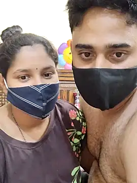 Snapshot of IND_COUPLE1 chatting on February 2025 05:17:02 PM IND COUPLE1 online show from February 2025 05:17:02 PM