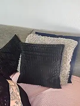 Nicky-Blue online show from December 2024 01:14:01 PM