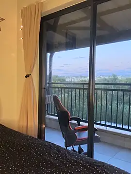 Dime-   online show from April 2026 04:10:02 AM