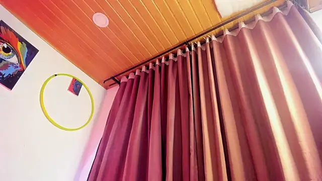 nicole volkov online show from January 2025 02:48:01 AM