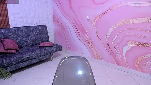 SaraaMills online show from March 2025 07:50:02 PM