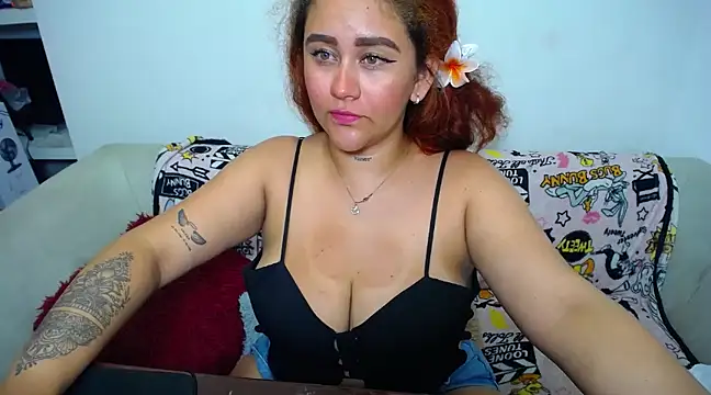 loly bigbooty4u online show from January 2025 04:58:02 AM