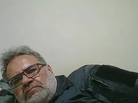 DockTVXXX online show from November 2025 04:56:01 AM