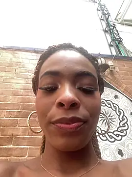 Snapshot of adaraSmiith chatting on January 2025 06:03:02 PM adaraSmiith online show from January 2025 06:03:02 PM