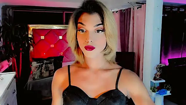 the-horus-girl online show from November 2025 07:58:01 PM