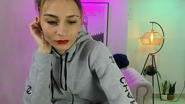 Tamara slimx online show from March 2025 03:43:01 AM