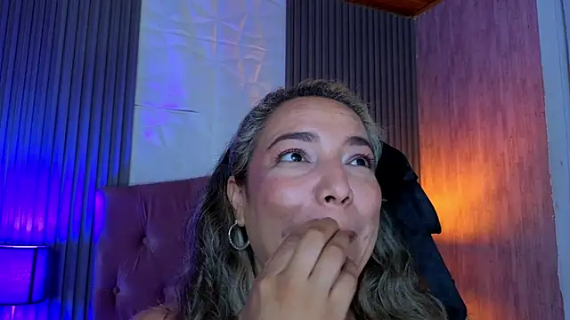 marie hss online show from April 2026 07:07:02 PM