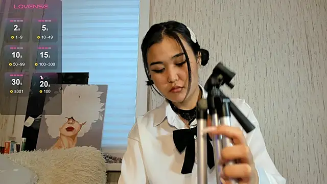 Snapshot of luna-catt chatting on January 2025 06:28:01 AM luna-catt online show from January 2025 06:28:01 AM