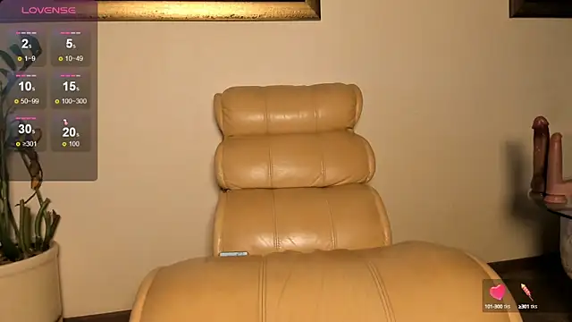 Snapshot of luna-catt chatting on March 2025 10:51:01 PM luna-catt online show from March 2025 10:51:01 PM