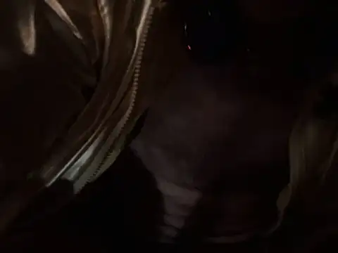 FrankieKentucky online show from April 2026 03:27:01 PM