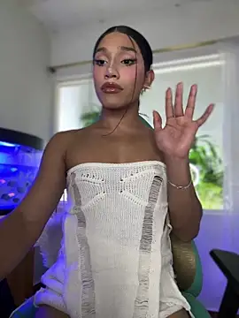 Emaa- online show from November 2025 10:41:01 PM