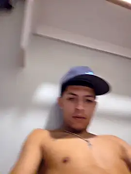 Yoko0381 online show from September 2025 09:48:02 PM