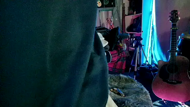 Snapshot of Barry_Indica chatting on January 2025 08:11:02 PM Barry Indica online show from January 2025 08:11:02 PM