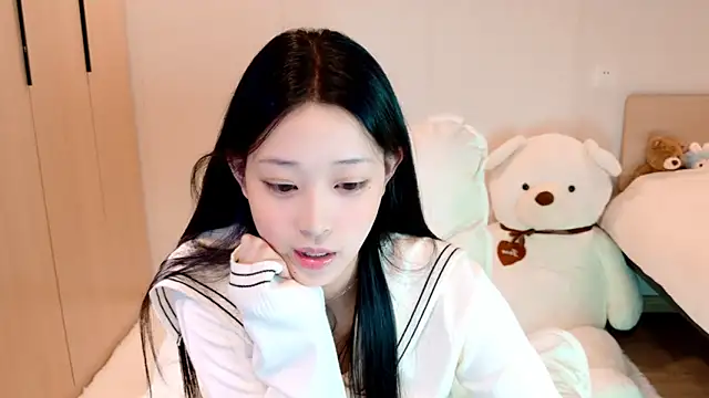 Xueb J online show from January 2025 12:47:01 PM