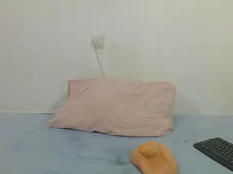 PrettyPrincess14 online show from February 2025 08:06:02 AM