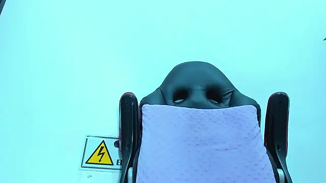 Snapshot of Briyit_Doll chatting on February 2025 07:45:02 AM Briyit Doll online show from February 2025 07:45:02 AM