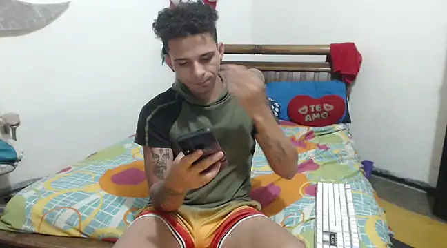 hot toy boy  online show from January 2025 07:15:01 AM