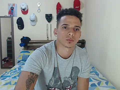 hot toy boy  online show from March 2025 03:44:02 AM