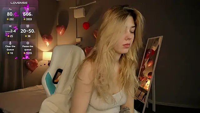 Vanessa Walters online show from March 2025 03:02:02 AM