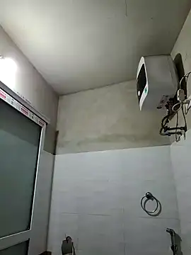 Tinease online show from March 2025 10:58:01 PM