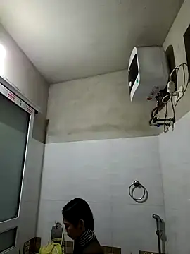 Tinease online show from March 2025 10:45:02 PM