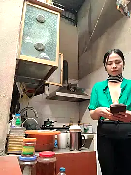 Tinease online show from March 2025 01:54:01 AM