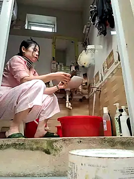 Tinease online show from March 2025 01:24:02 AM