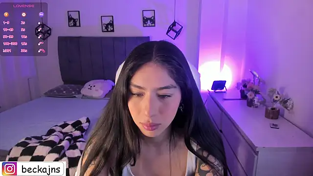 Beck jones online show from October 2025 02:39:02 PM