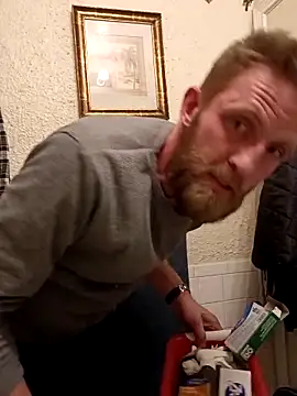 Snapshot of otterlover123 chatting on February 2026 07:32:01 PM otterlover123 online show from February 2026 07:32:01 PM