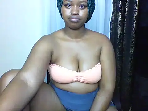 Candii wet  online show from February 2025 11:45:01 PM