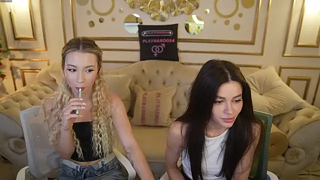 Gabriella054 online show from April 2026 03:01:01 PM