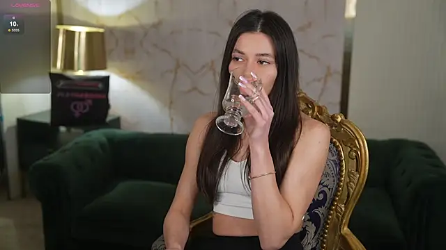 Gabriella054 online show from April 2026 07:30:02 PM