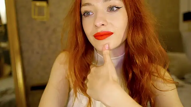 Snapshot of MiaRouge chatting on May 2026 10:50:03 PM MiaRouge online show from May 2026 10:50:03 PM