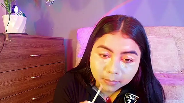 Snapshot of jade_brunnette chatting on July 2026 08:13:02 PM jade brunnette online show from July 2026 08:13:02 PM