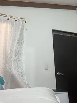 mia cooper 24 online show from December 2024 05:46:01 PM