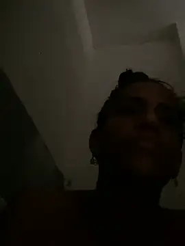 AlexaWarner online show from May 2026 03:40:01 PM