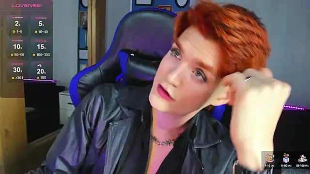 VladHellsing4 online show from October 2025 02:02:01 PM