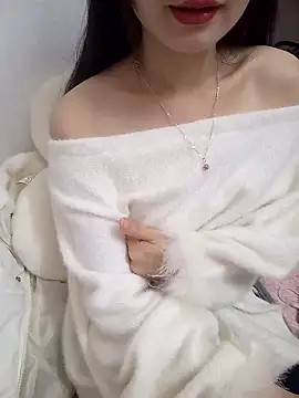 Snapshot of Lovely_kute chatting on February 2025 04:27:02 AM Lovely kute online show from February 2025 04:27:02 AM