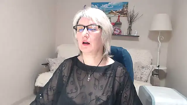 FleurMays online show from April 2026 11:06:01 AM