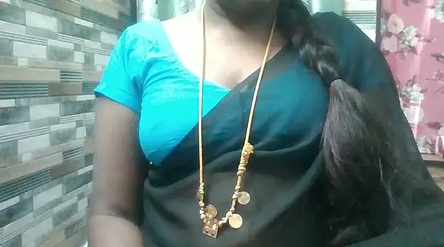 Snapshot of Hot_akshara chatting on December 2024 07:23:01 PM Hot akshara online show from December 2024 07:23:01 PM