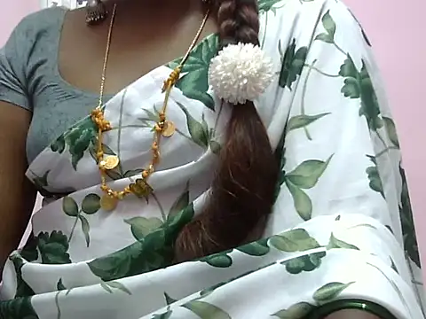 Hot akshara online show from February 2026 12:26:01 PM