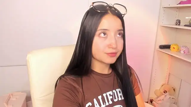 Snapshot of Ali_itcaduu chatting on March 2025 03:42:01 AM Ali itcaduu online show from March 2025 03:42:01 AM