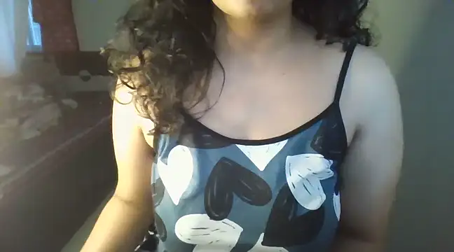 Snapshot of MakeMeCumAhh chatting on March 2025 12:53:02 PM MakeMeCumAhh online show from March 2025 12:53:02 PM